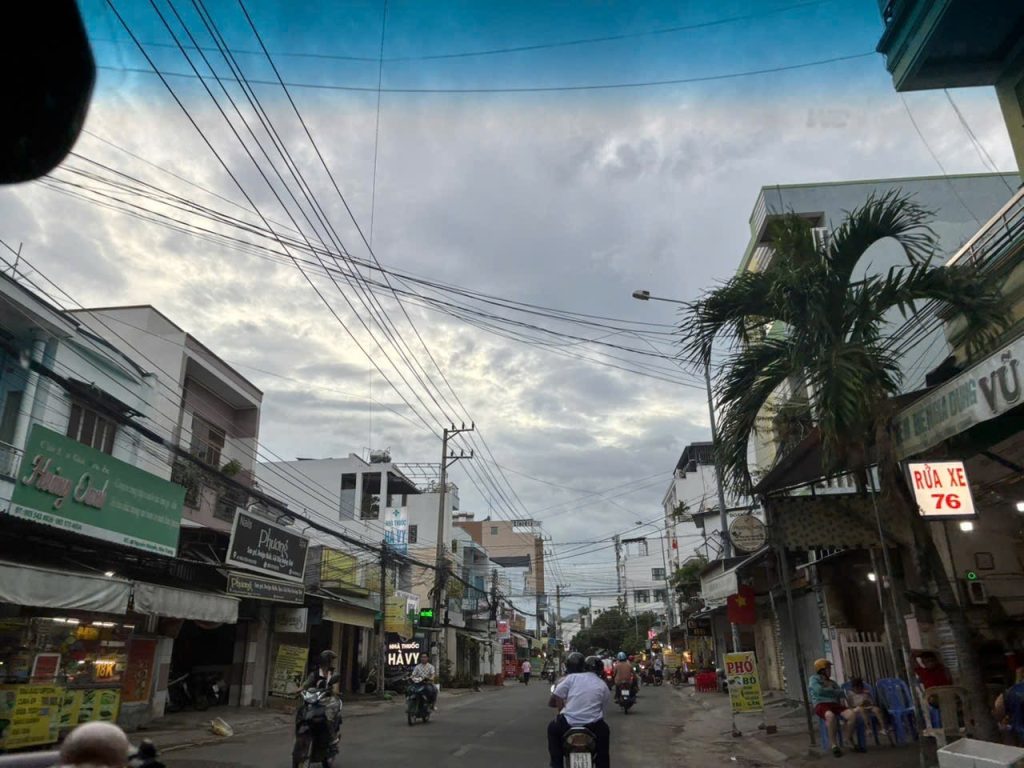 Đất bán thôn Hòn Nghê Nha Trang 109,6m², đất sâu 22,8m, xây được nhà có sân - ảnh 2