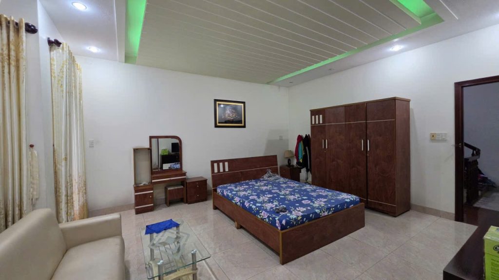 Nhà bán đường 2 Tháng 4 Nha Trang 147,3m², 4 tầng có thang máy, 5 phòng ngủ - ảnh 2