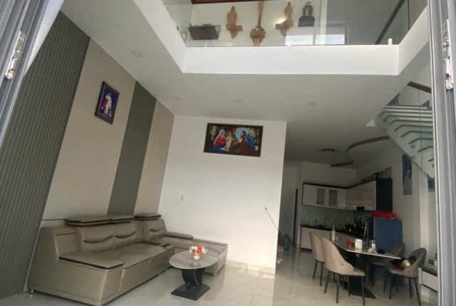 Nhà bán thôn Tây Diên Điền Diên Khánh 96,5m², nhà mới 3 phòng ngủ