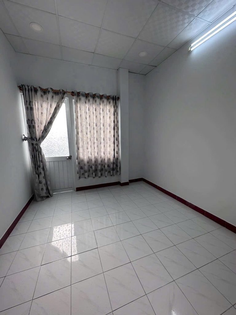 Nhà bán hẻm Trần Nhật Duật Nha Trang 77,9m², 3 phòng ngủ, đã hoàn công trên sổ - ảnh 2