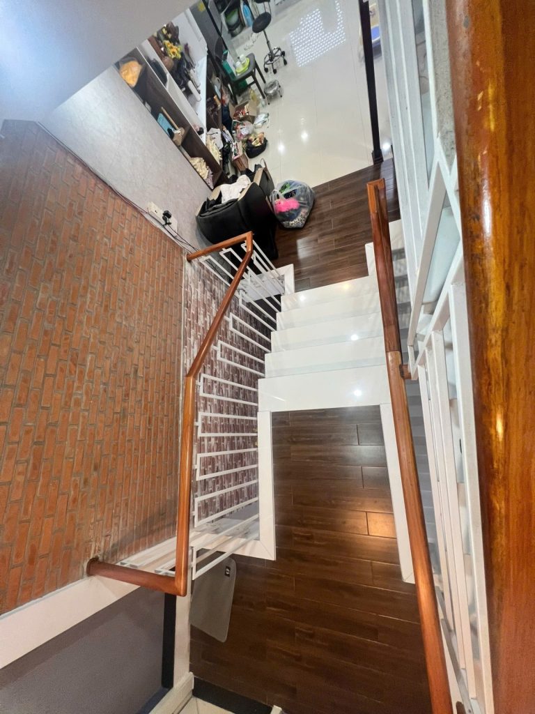 Nhà bán đường số 2 Tây Nha Trang 68m², 3 lầu 4 phòng ngủ, gần Lê Hồng Phong - ảnh 1