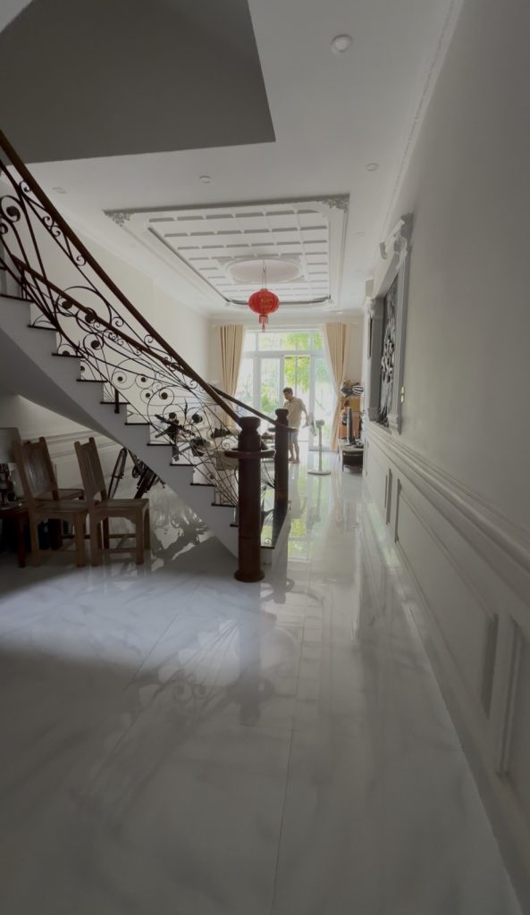 Nhà bán đường Bùi Huy Bích Vĩnh Hòa Nha Trang 84m², 3 tầng 5 phòng, ra biển 700m - ảnh 2