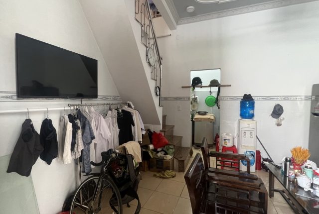Nhà bán ngay chợ Phương Sài Nha Trang 22m², 2 phòng ngủ, sổ hồng riêng 1 tỷ 600