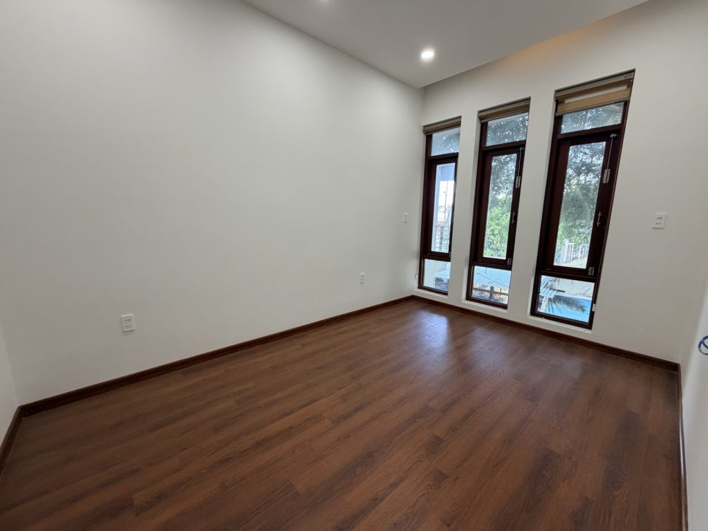 Nhà bán Tôn Thất Tùng Vĩnh Phước Nha Trang 287,5m², kèm dãy trọ, thu 40 triệu - ảnh 1