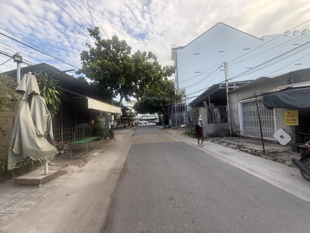 Nhà bán đường Bình Hòa Nam Nha Trang 328m², villa 2 tầng, cách biển 9km - ảnh 2