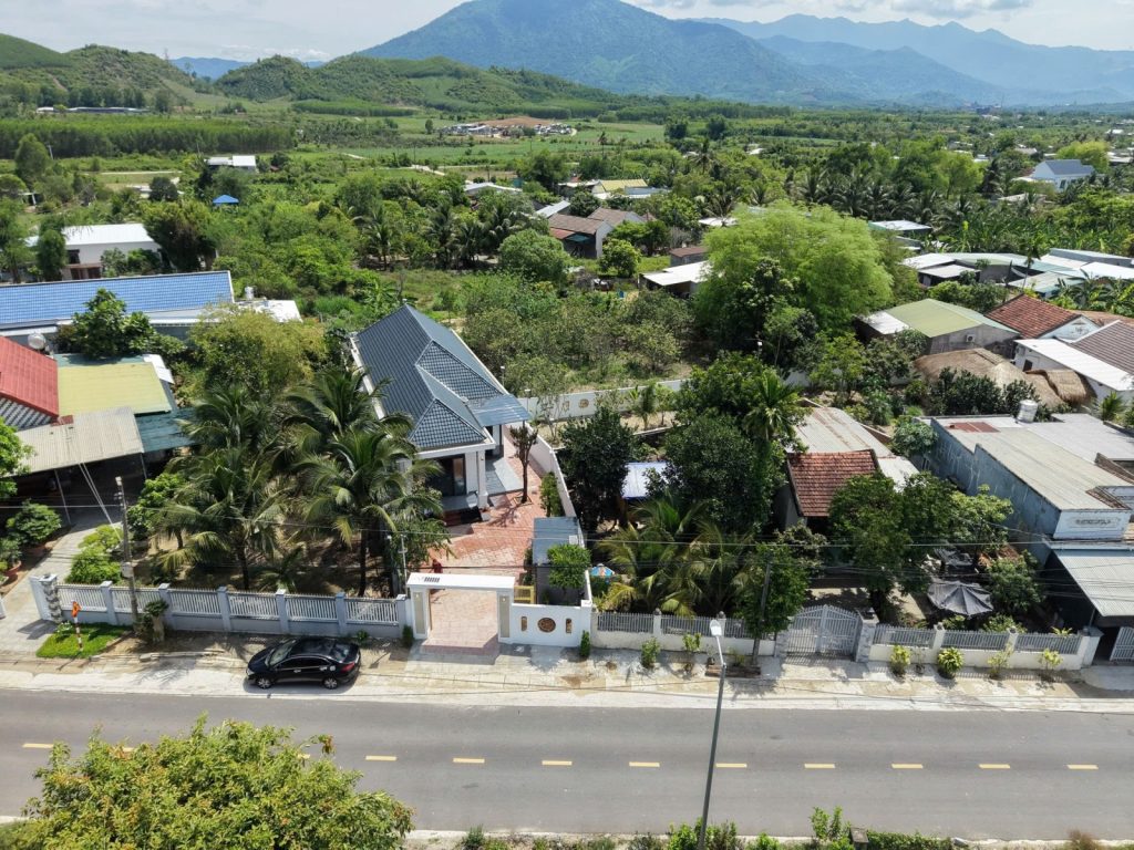 Nhà bán Đồng Trăn Diên Lâm Diên Khánh 433m², hai mặt tiền ngang 10m - ảnh 1