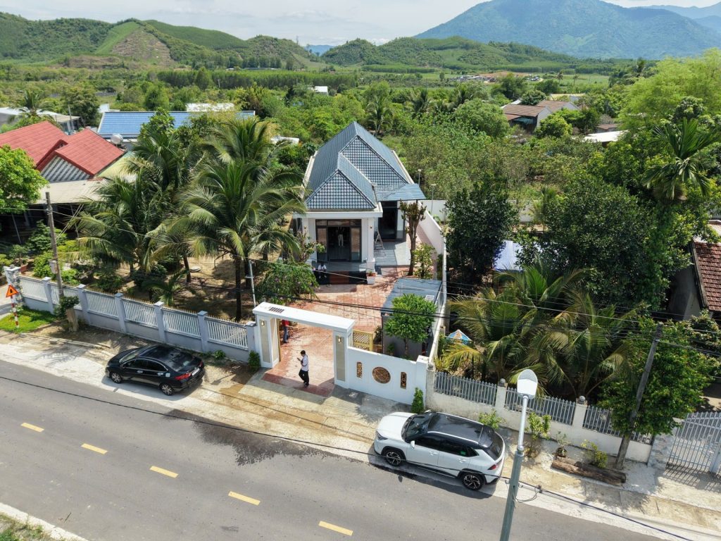 Nhà bán Đồng Trăn Diên Lâm Diên Khánh 433m², hai mặt tiền ngang 10m - ảnh 2