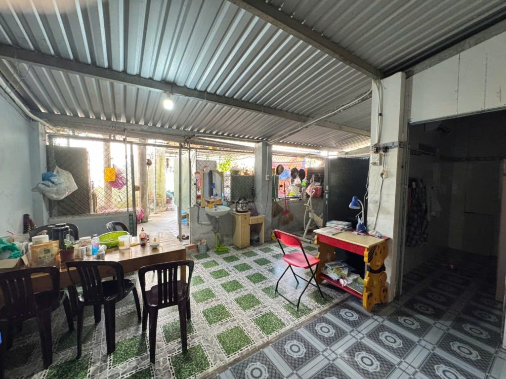 Nhà bán Đồng Trăn Diên Lâm Diên Khánh 279m², hai mặt tiền, đủ nội thất - ảnh 1