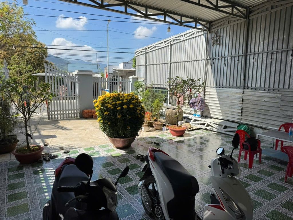 Nhà bán Đồng Trăn Diên Lâm Diên Khánh 279m², hai mặt tiền, đủ nội thất - ảnh 4