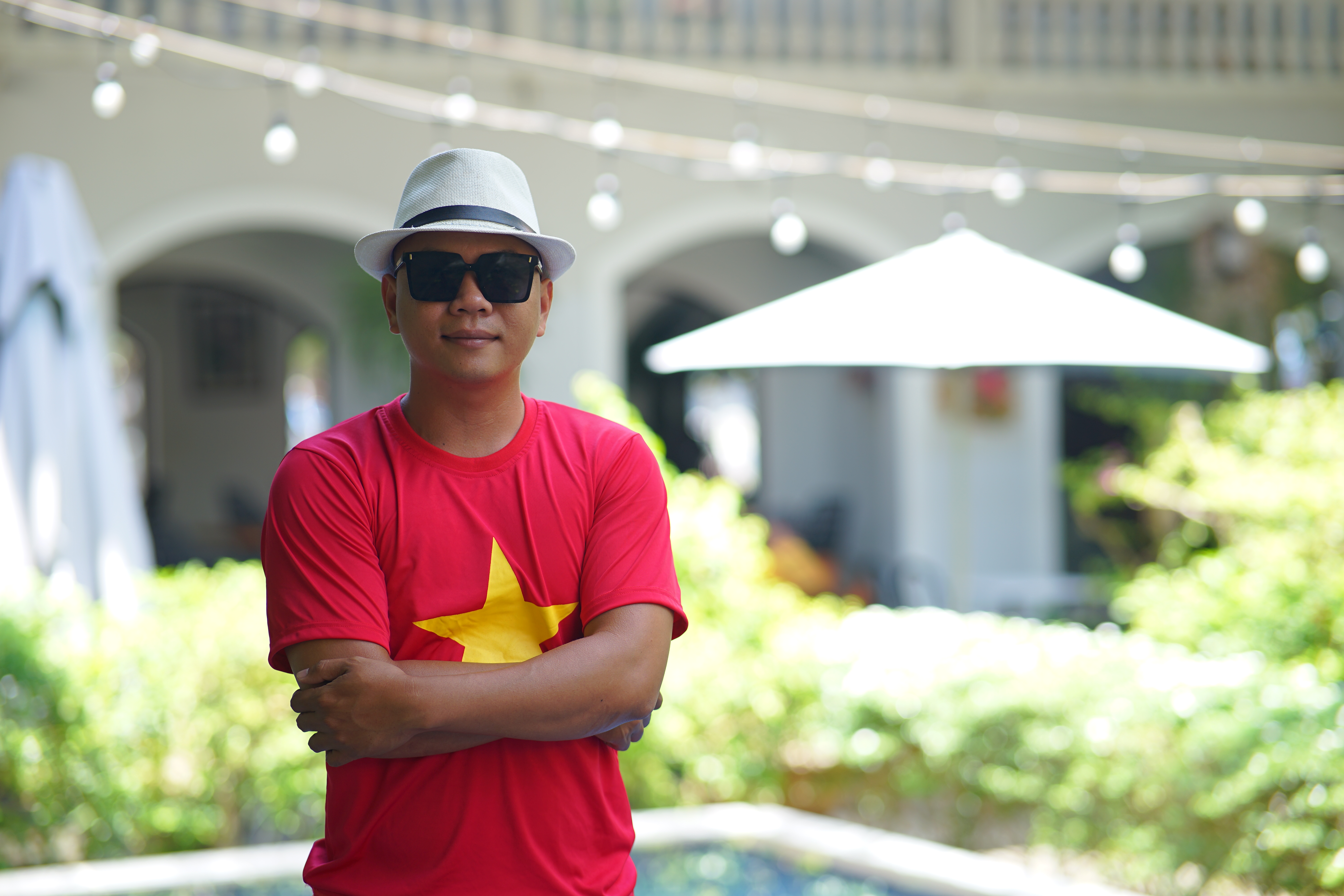 Trần Tuấn, môi giới bất động sản tại Nha Trang, người trực tiếp làm việc với các nhà đầu tư đang cân đối dòng tiền
