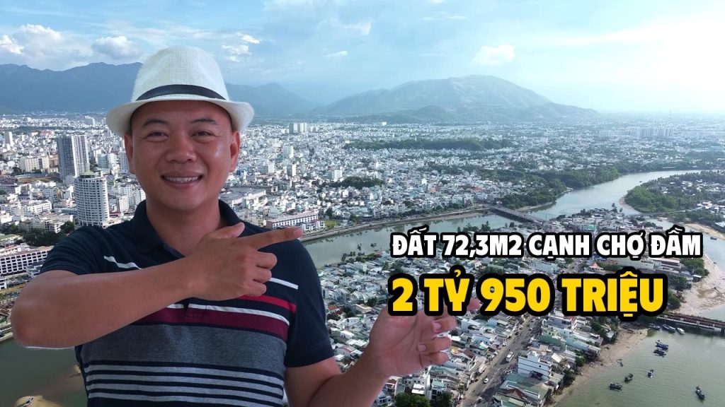 Đất bán cạnh chợ Đầm Nha Trang 72,3m² nhìn từ trên cao, thấy cầu Hà Ra và cửa sông Cái