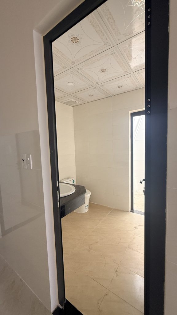 Nhà cấp 4 tổ 12 Hòa Trung, Vĩnh Hòa, Nha Trang 98,1m² ngang 5m, gần biển - ảnh 1