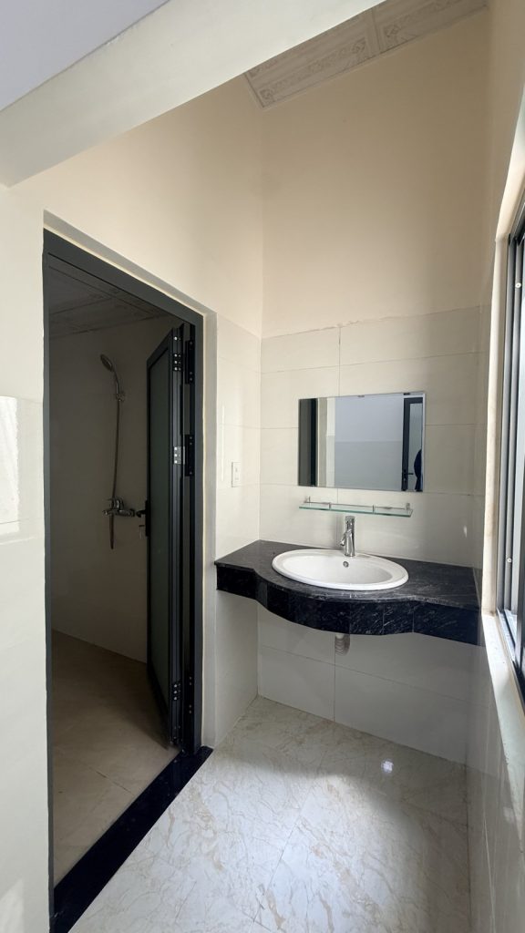 Nhà cấp 4 tổ 12 Hòa Trung, Vĩnh Hòa, Nha Trang 98,1m² ngang 5m, gần biển - ảnh 4