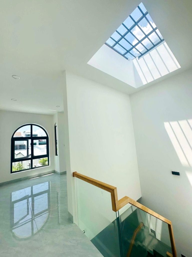 Nhà 2 tầng tổ 10 Hòa Bắc, Vĩnh Hòa, Bắc Nha Trang 76m², đang có khách thuê - ảnh 1