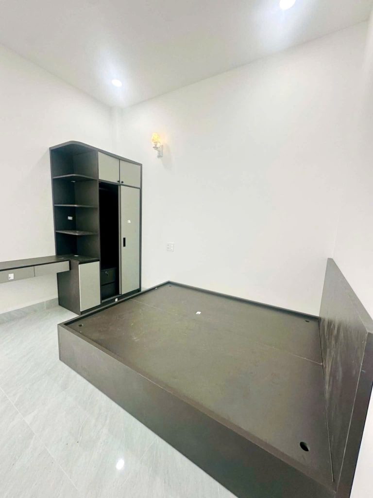 Nhà 2 tầng tổ 10 Hòa Bắc, Vĩnh Hòa, Bắc Nha Trang 76m², đang có khách thuê - ảnh 2