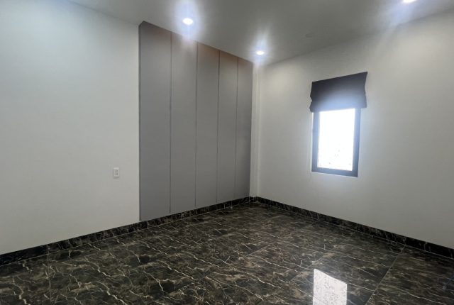 Nhà 2 tầng đường Cầu Dứa, Phú Nông, Nha Trang 103m² ngang 5,3m, 4 phòng ngủ