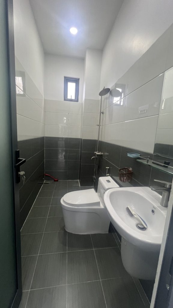 Nhà 2 tầng đường Cầu Dứa, Phú Nông, Nha Trang 103m² ngang 5,3m, 4 phòng ngủ - ảnh 4