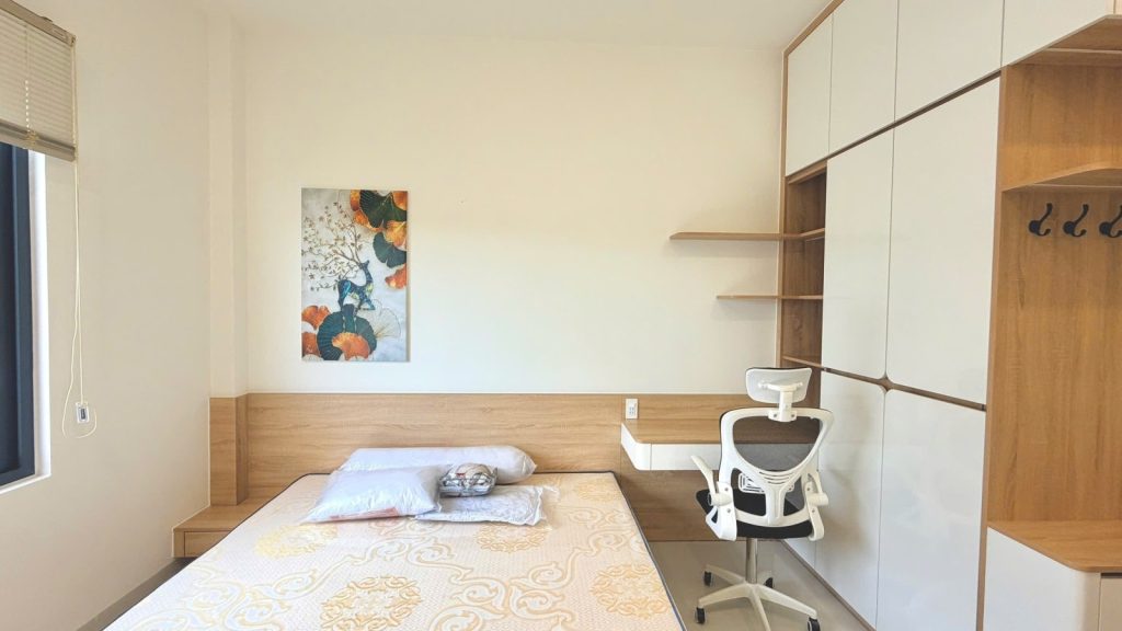Nhà 2 tầng Đông Dinh, Diên Toàn, Diên Khánh 87,4m² ngang 5,5m, 3 phòng ngủ - ảnh 2