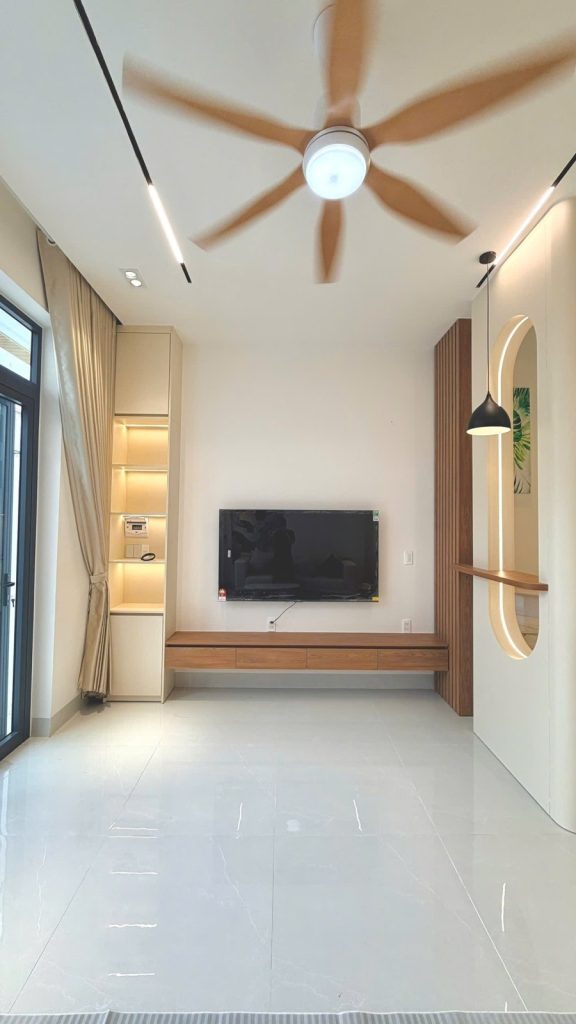 Nhà 2 tầng Đông Dinh, Diên Toàn, Diên Khánh 86,4m² ngang 5,5m, nhà mới - ảnh 2