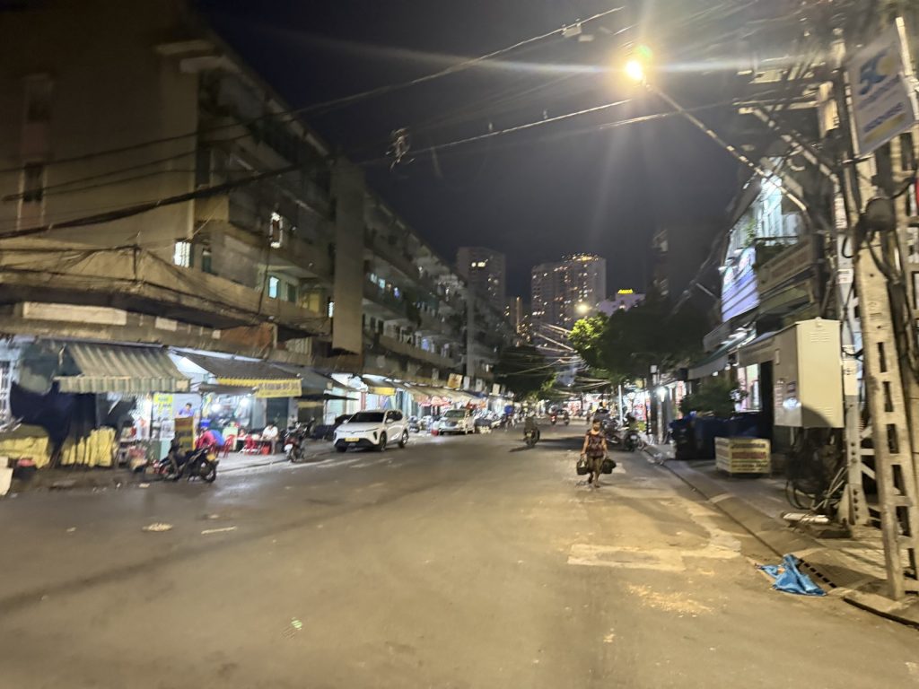 Nhà 4 tầng lô góc ngã tư Nguyễn Thái Học, Nha Trang 28m², có 3 ki-ốt cho thuê - ảnh 5