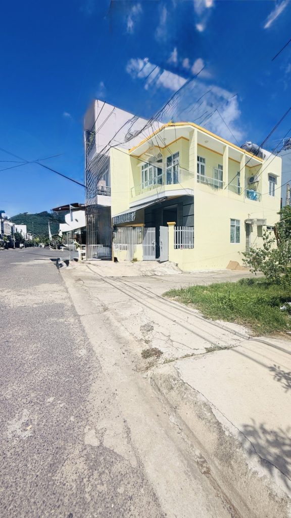 Nhà 2 tầng lô góc đường Ngô Văn Sở, Hòn Xện, Bắc Nha Trang 76,2m², cách biển 300m - ảnh 4