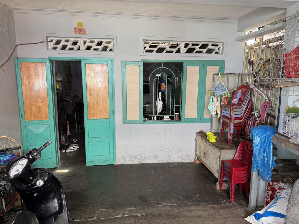 Nhà cấp 4 hai mặt tiền Vạn Hòa, Bắc Nha Trang 154m², nở hậu, gần bờ kè sông - ảnh 2