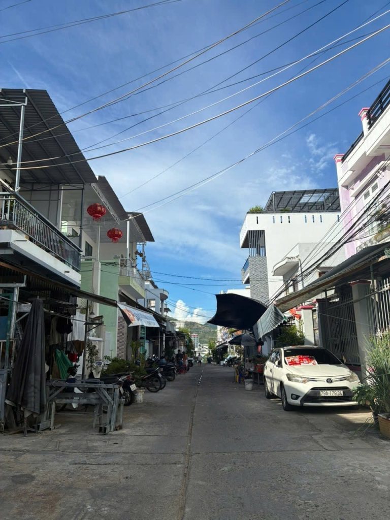 Nhà cấp 4 gác lửng tổ 19 Trường Phúc, Vĩnh Phước, Nha Trang 51,2m², đường ô tô 8m - ảnh 4