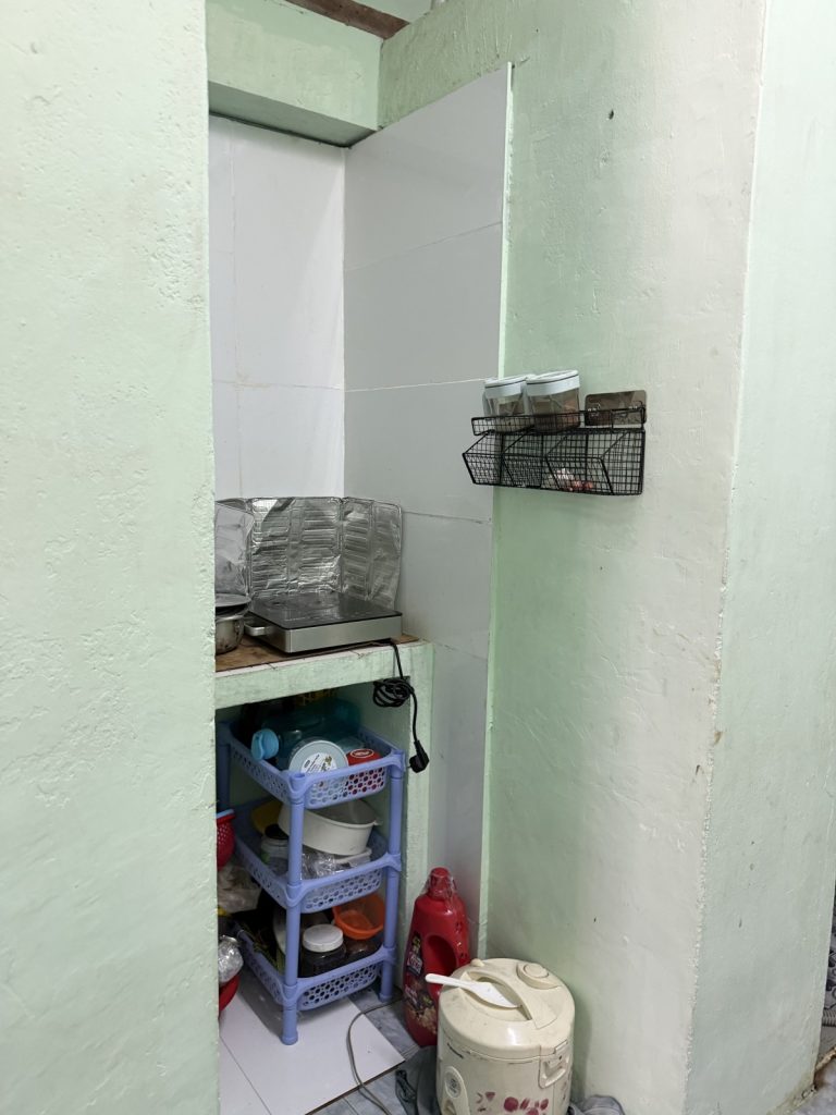 Nhà 2 tầng đường Tân Trang, Nha Trang 16m², gần sông gần biển, đang cho thuê - ảnh 1