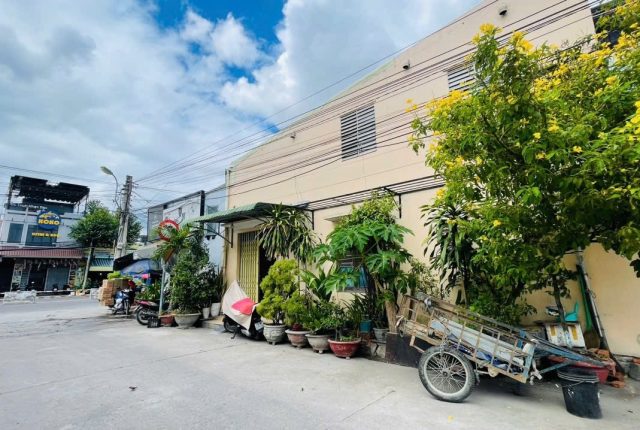 Nhà cấp 4 căn góc 869 Lê Hồng Phong, Nam Nha Trang 88,1m², có mặt bằng kinh doanh