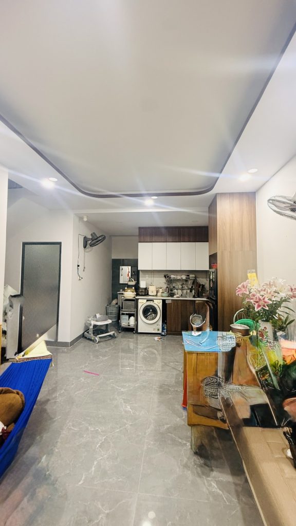 Nhà 2 tầng Diên An, Diên Khánh 70,9m² ngang 7m, có sân để ô tô - ảnh 3