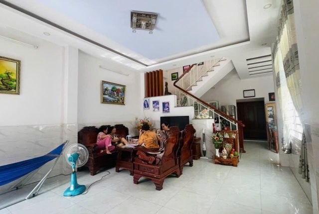Nhà 2 tầng đường Đào Duy Anh, Hòn Rớ, Nam Nha Trang 90m² ngang 6m, đường 10m
